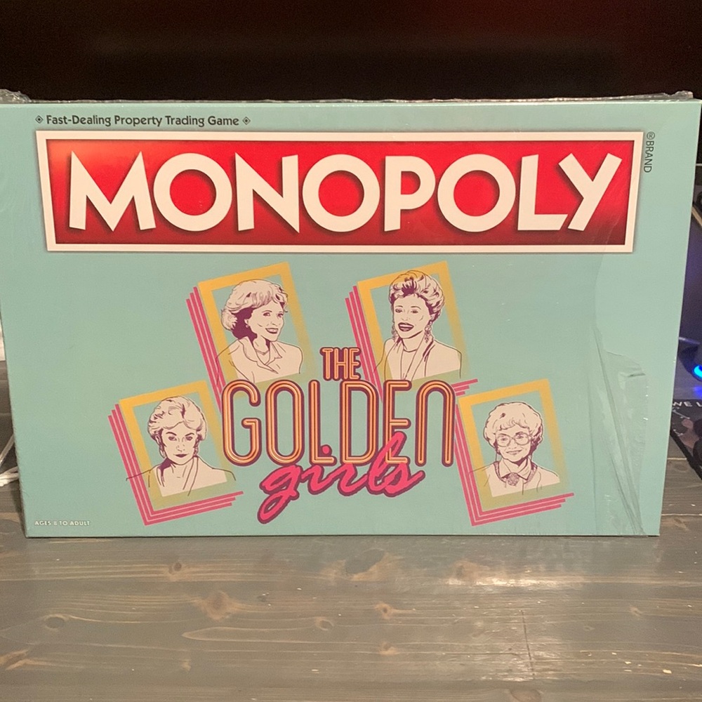 ** RARE ** Golden Girls edition Monopoly